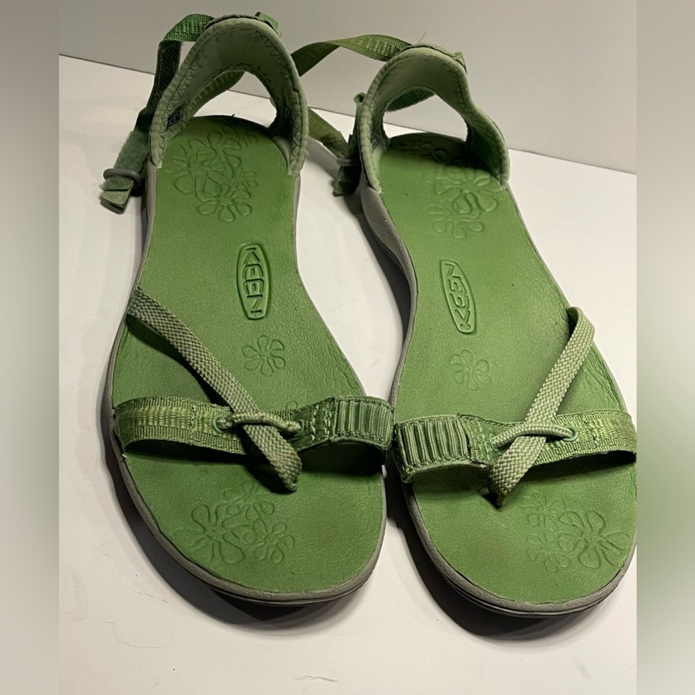 Green Keen Ankle-wrap Shoe